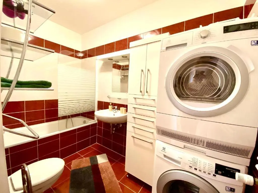 Trtn Superior Keleti Apartment Budapest